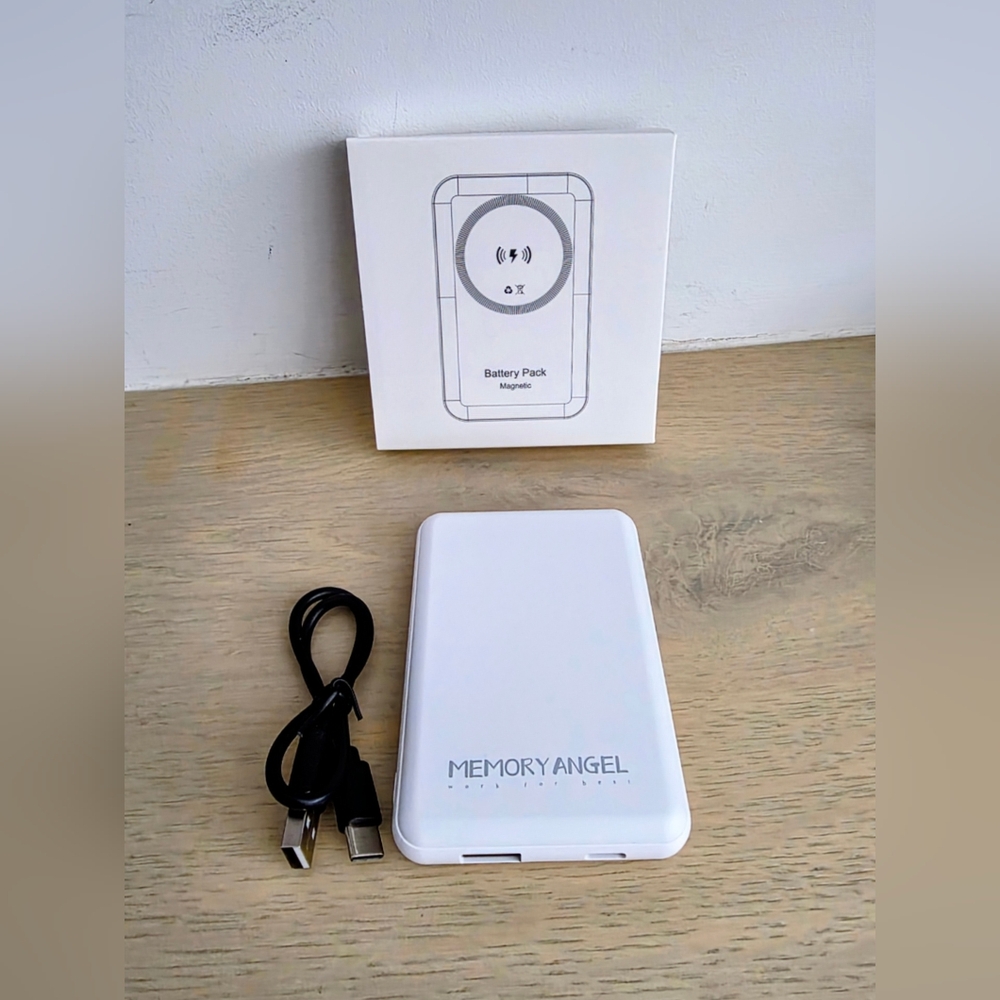 MEMORY ANGEL power bank, white, 5000mAh capacity,  5V2A/5V3A